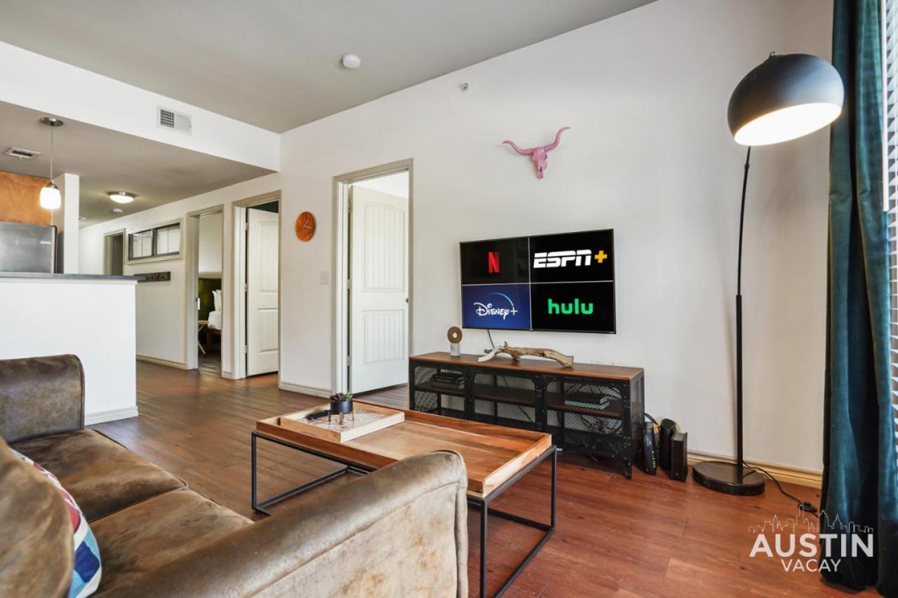 Stylish 4Br With Smart Tv And Free Garage Parking Apartment ออสติน ภายนอก รูปภาพ