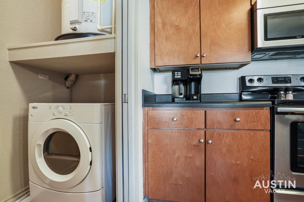 Stylish 4Br With Smart Tv And Free Garage Parking Apartment ออสติน ภายนอก รูปภาพ